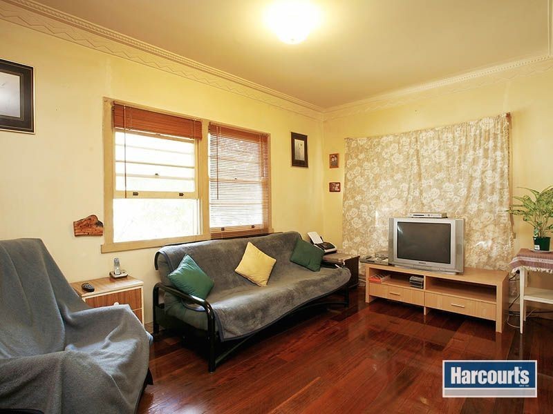 22 Hillview Tce, Moorooka QLD 4105