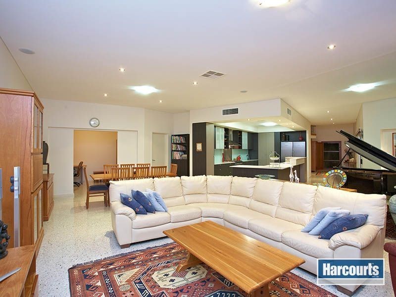 38 Ablington Way, Carindale QLD 4152