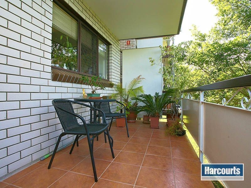 3/37 Park Road, Yeronga QLD 4104