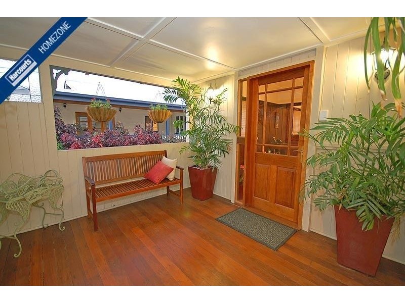 10 Goodwin Terrace, Moorooka QLD 4105