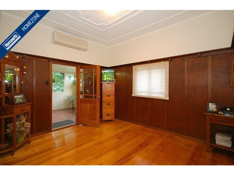 10 Goodwin Terrace, Moorooka QLD 4105