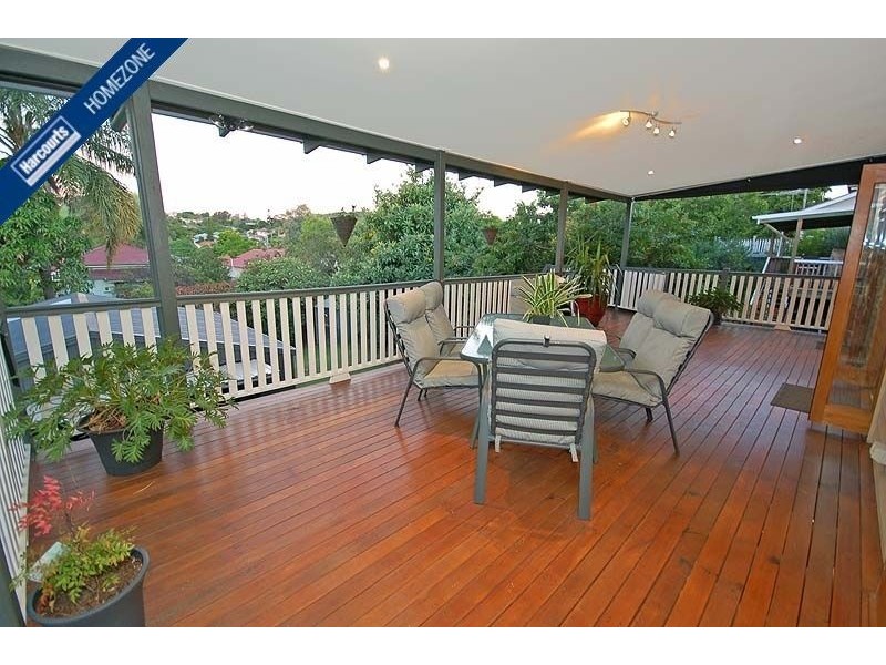 10 Goodwin Terrace, Moorooka QLD 4105