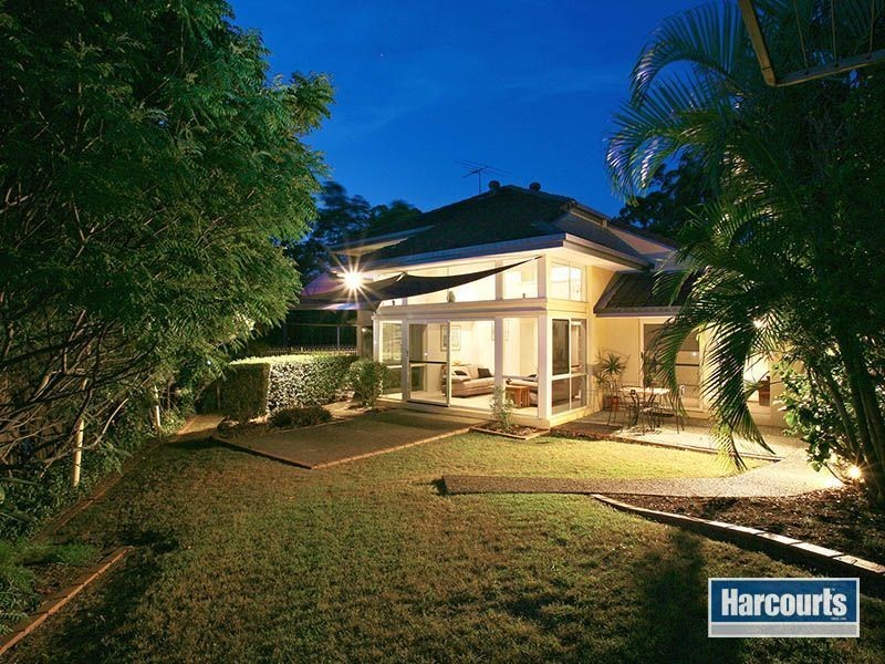 54 Panorama Place, Mount Gravatt East QLD 4122