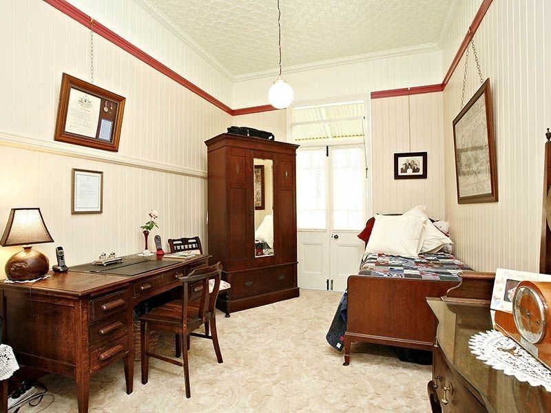 44 Waterton Street, Annerley QLD 4103