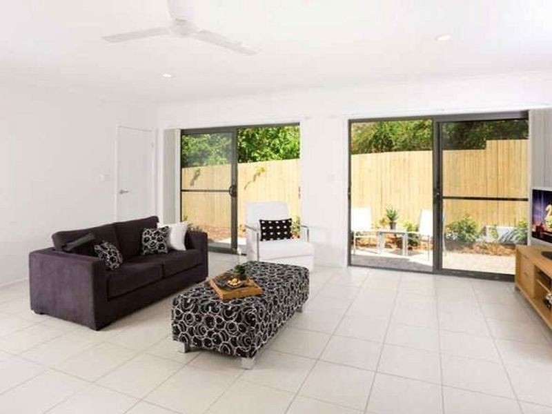 26 Hyde Road, Yeronga QLD 4104