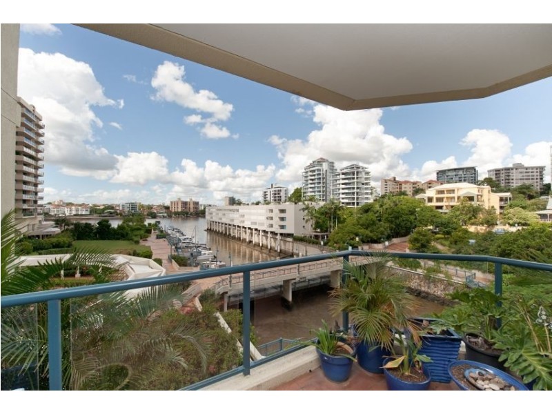 Amity 320/35 Ferry Street, Kangaroo Point QLD 4169
