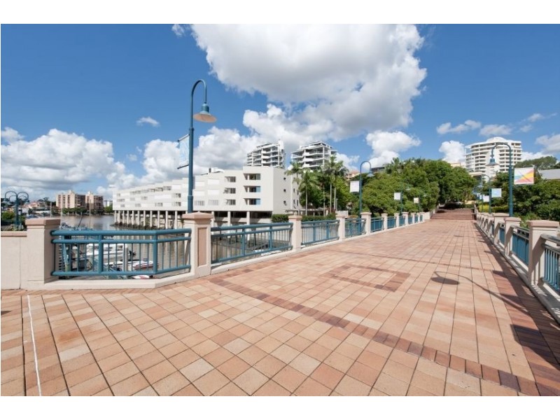 Amity 320/35 Ferry Street, Kangaroo Point QLD 4169