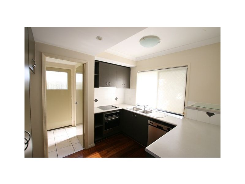 52b Waterton Street, Annerley QLD 4103