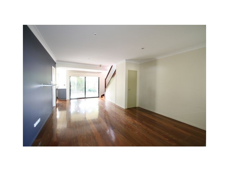 52b Waterton Street, Annerley QLD 4103