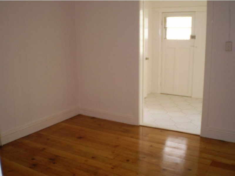 6 Norman Street, East Brisbane QLD 4169