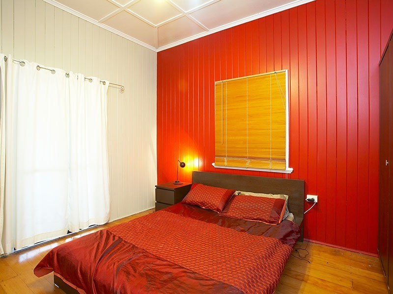 38 Pembroke Rd, Coorparoo QLD 4151