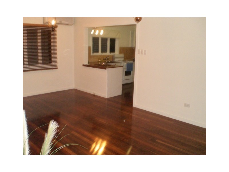 232 Stanley Rd, Carina QLD 4152