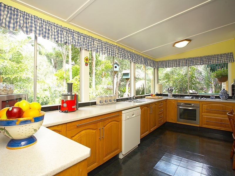 19 Wonderlost Outlook, Annerley QLD 4103