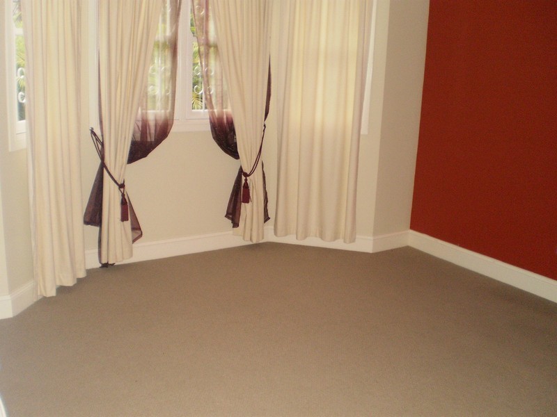 64 Derby St, Coorparoo QLD 4151