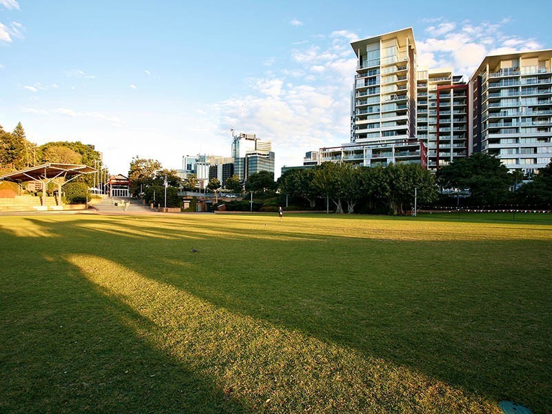 3002/3 Parkland Bvd, Brisbane QLD 4000