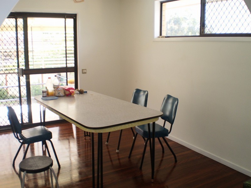 18 Gordonia St, Macgregor QLD 4109
