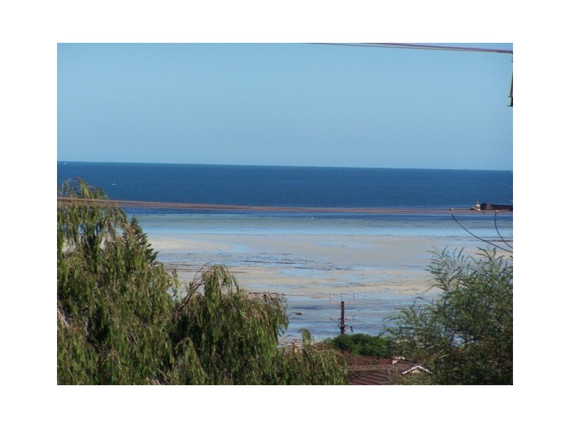 10 Dick Street, Whyalla SA 5600