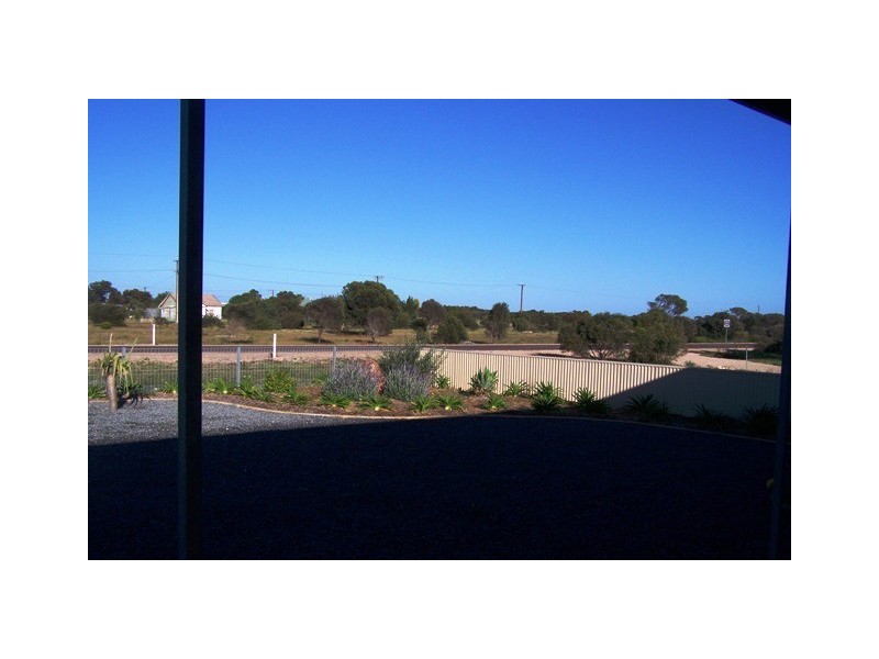6 Flinders Highway, Port Kenny SA 5671