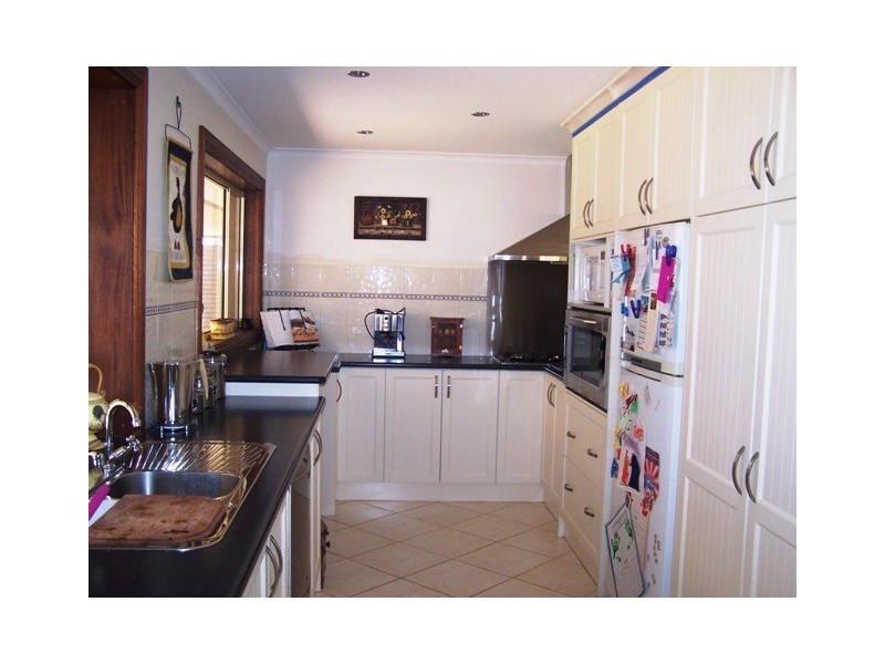 23 Cruickshank Avenue, Whyalla Stuart SA 5608