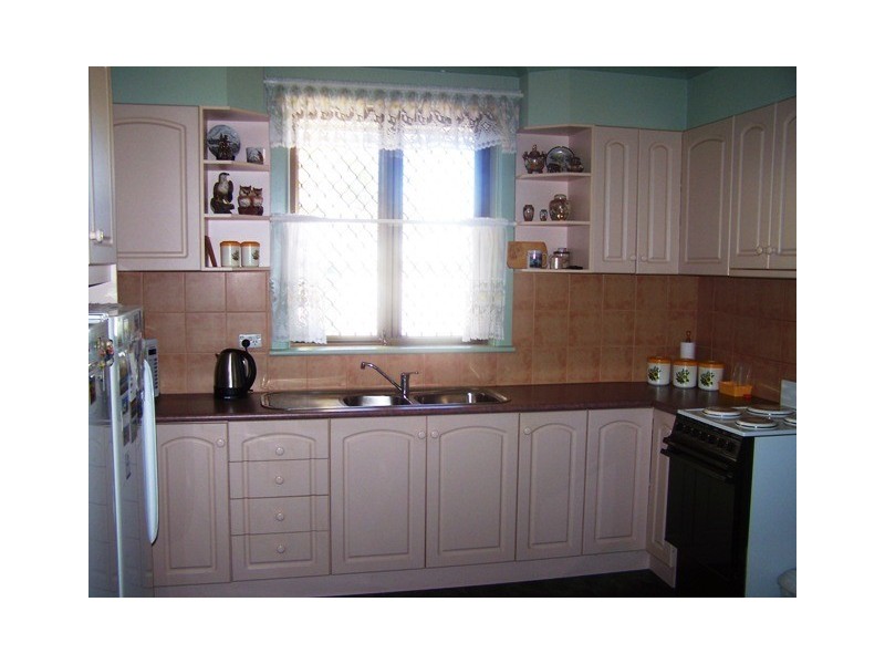 27 Baldwinson Street, Whyalla Norrie SA 5608