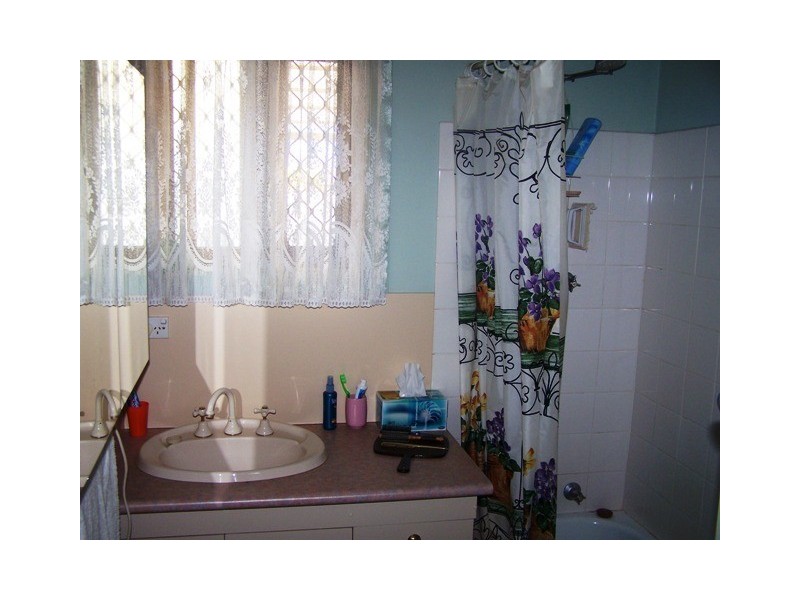 27 Baldwinson Street, Whyalla Norrie SA 5608