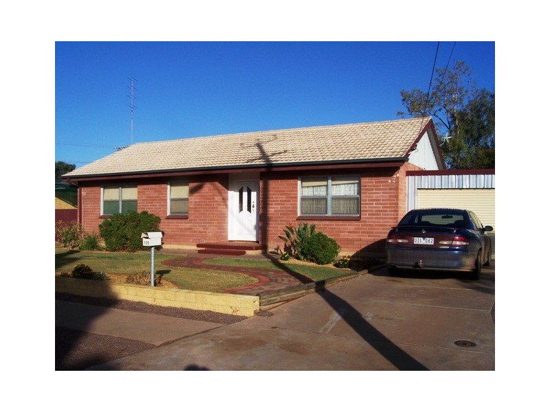 125 McDouall Stuart Avenue, Whyalla Stuart SA 5608