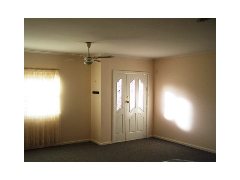 125 McDouall Stuart Avenue, Whyalla Stuart SA 5608