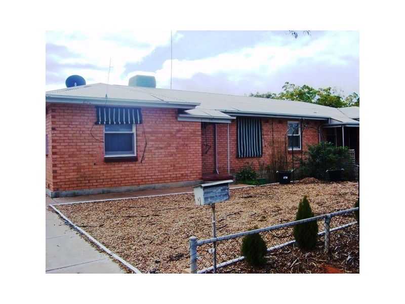 4 Phillips Street, Whyalla Stuart SA 5608