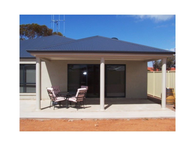 8 Needlebush Street, Whyalla Stuart SA 5608