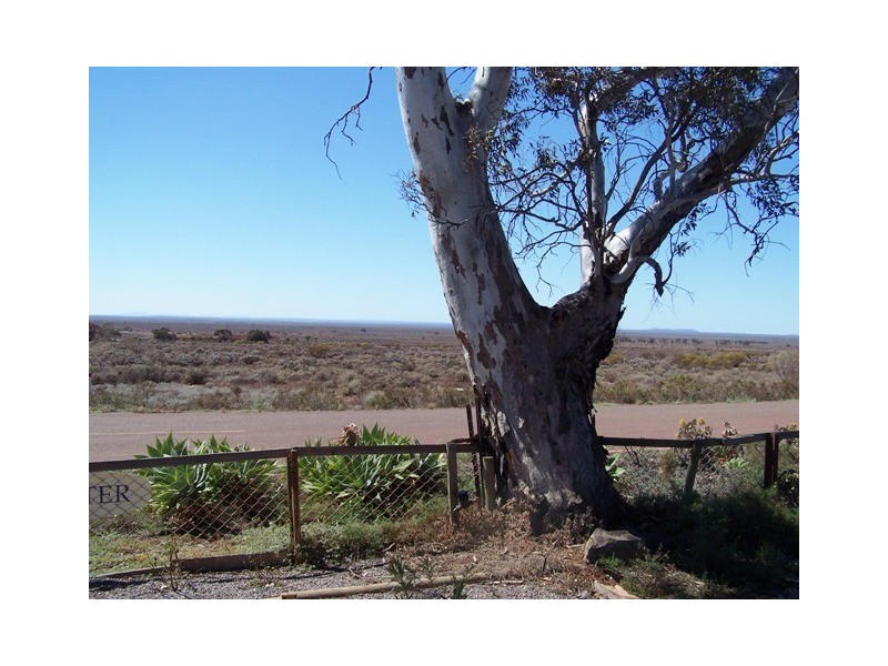 272 Earle Street, Iron Knob SA 5601