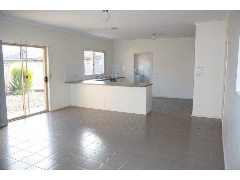 15 Tummel Circle, Whyalla Jenkins, Whyalla SA 5600