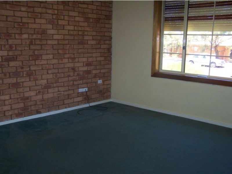 8 Newton Street, Whyalla SA 5600