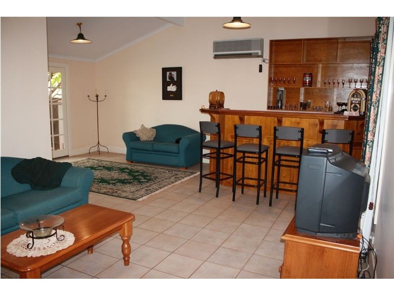 17 Whitehead Street, Whyalla SA 5600