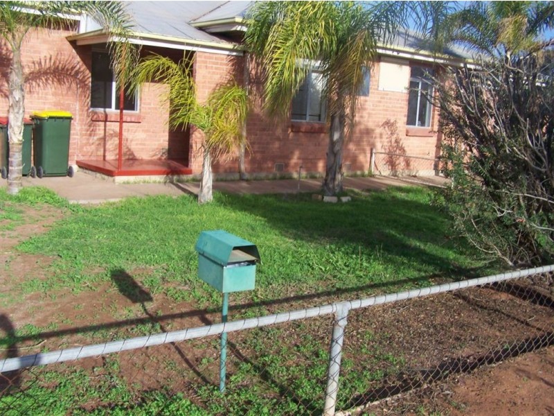 25 Lee Street, Whyalla Stuart SA 5608