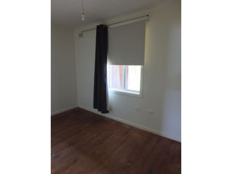 25 Lee Street, Whyalla Stuart SA 5608