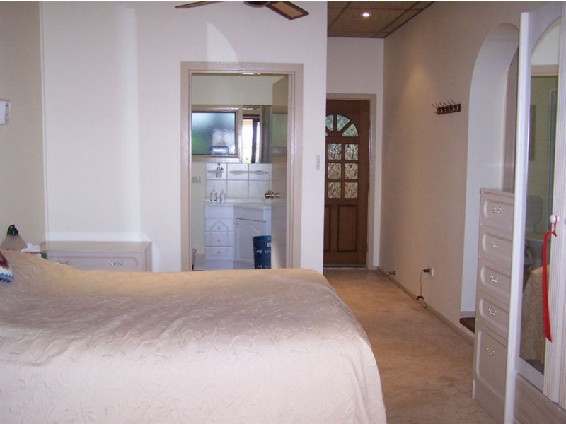 16 Newton Street, Whyalla SA 5600