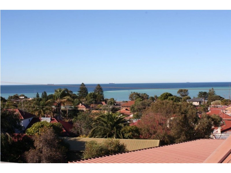 14 Dick Street, Whyalla SA 5600