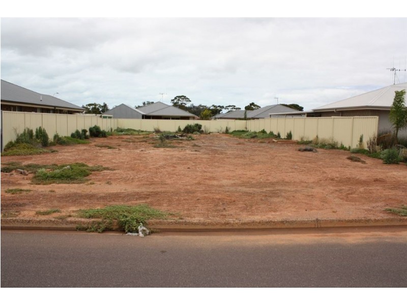 15 Eucalypt Street, Whyalla SA 5600