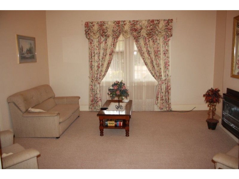 17 Whitehead Street, Whyalla SA 5600