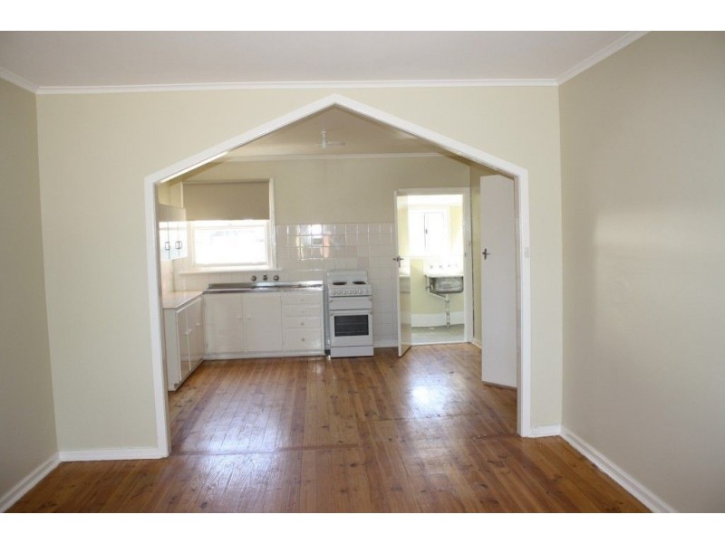 12 Albert Street, Whyalla Stuart, Whyalla SA 5600