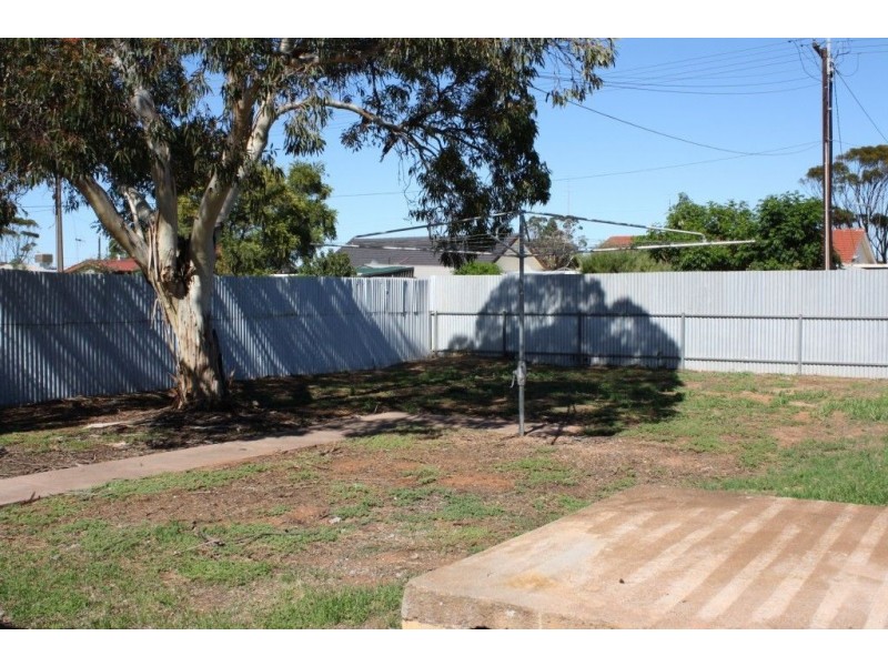27 Galpin Street, Whyalla Stuart SA 5608