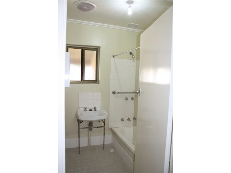 10 Nelson Street, Whyalla SA 5600