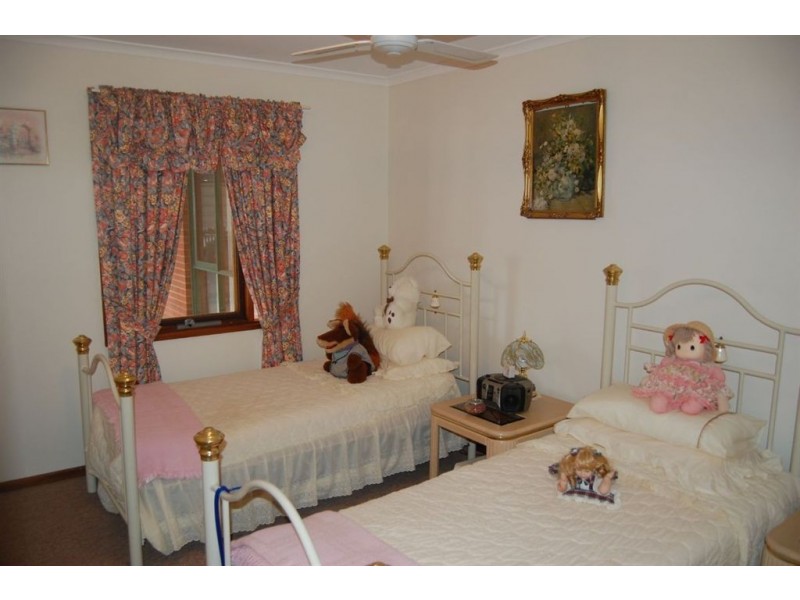 13 Risby Avenue, Whyalla Jenkins, Whyalla SA 5600