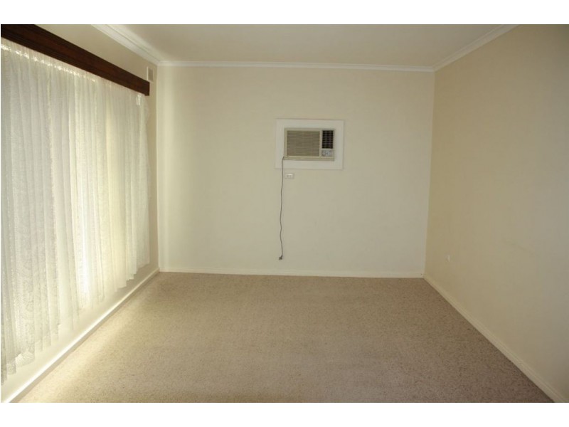 9 Russell Street, Whyalla SA 5600