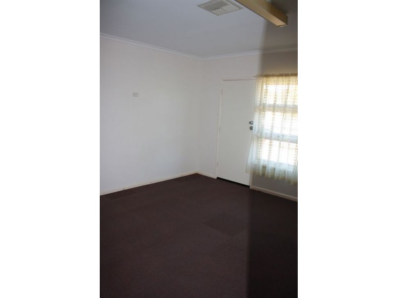9 Russell Street, Whyalla SA 5600
