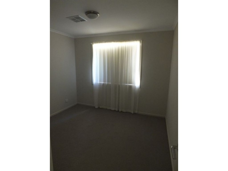 14 Fitzgerald Avenue, Whyalla Jenkins SA 5609