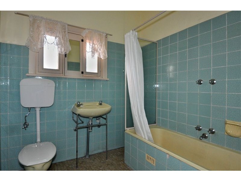 19 Barson Street, Whyalla SA 5600