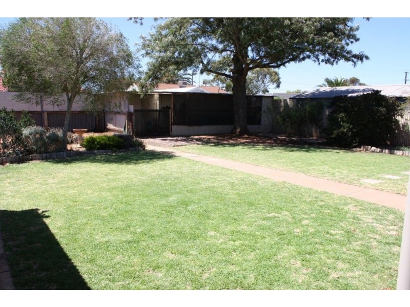 24 Sugarwood Crescent, Whyalla Stuart, Whyalla SA 5600