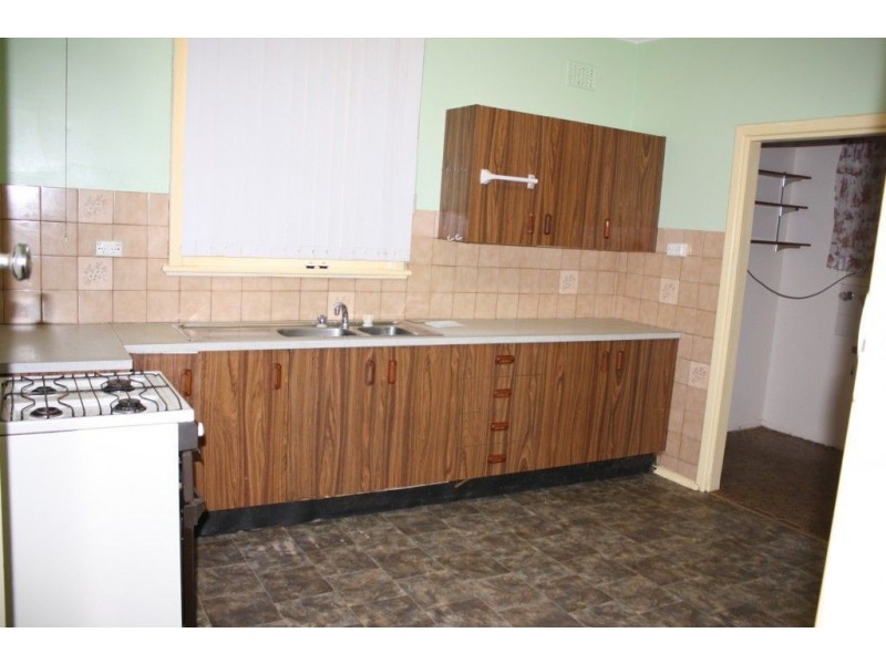 82 Nicolson Avenue, Whyalla SA 5600