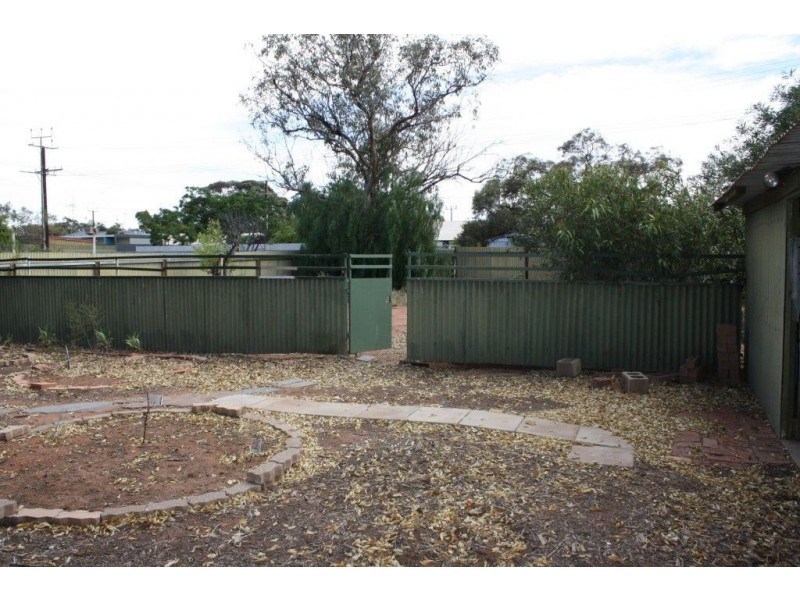 82 Nicolson Avenue, Whyalla SA 5600